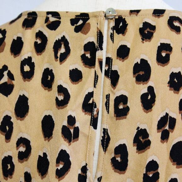 A New Day Womens S Blouse Short Sleeve Tan Cheetah Leopard Animal Print Small - Picture 4 of 6